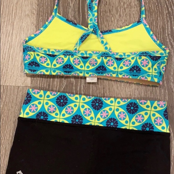 Girls Ivivva Set size 6 - Picture 2 of 2
